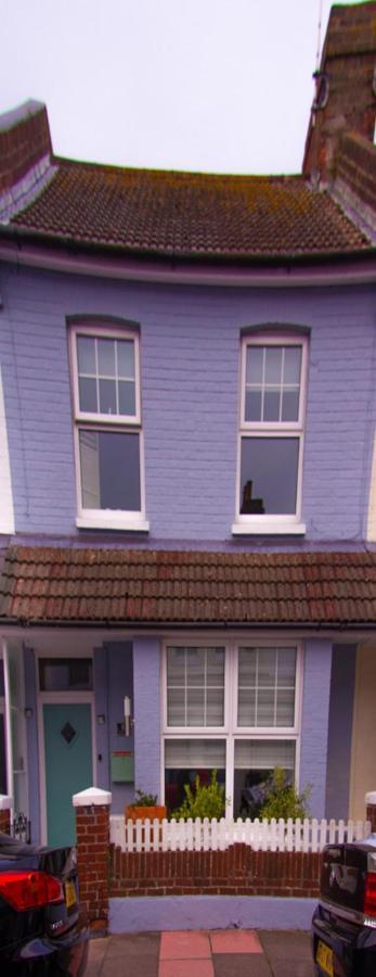 Beautiful Victorian Terraced House Villa อีสต์บอร์น ภายนอก รูปภาพ